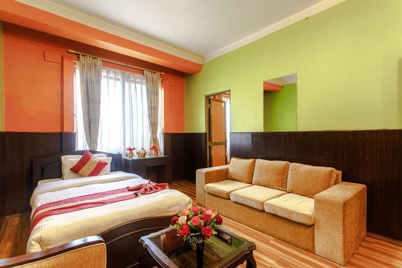 Nepalaya Hotel Kathmandu Exterior foto