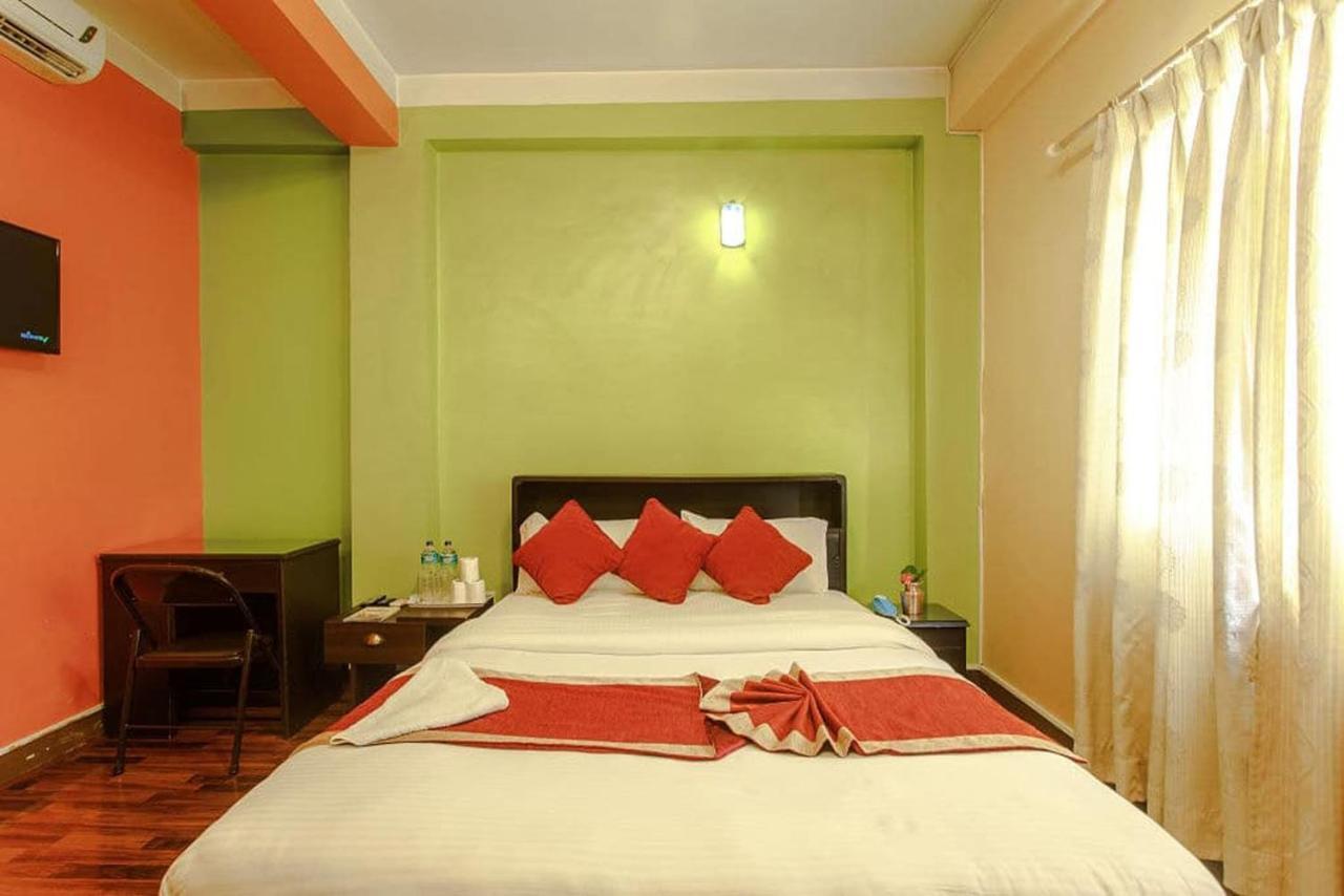 Nepalaya Hotel Kathmandu Exterior foto